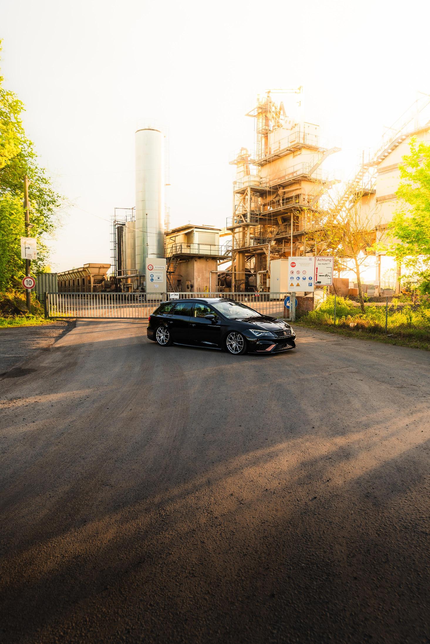 Cupra ST R